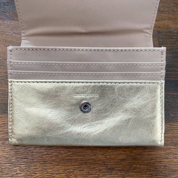NWT Rolfs Small Gold Wallet - Picture 4 of 8